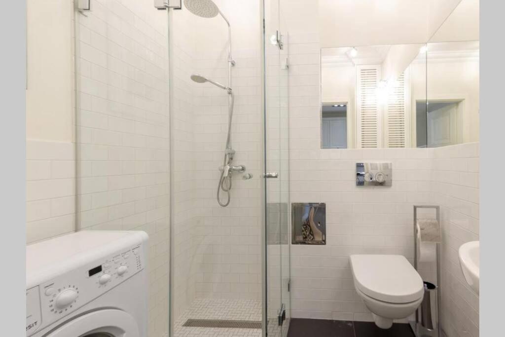 Apartamenty-Mi Crystal Warschau Buitenkant foto